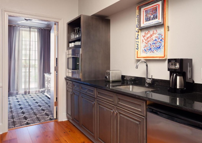 1 Bedroom Suite
