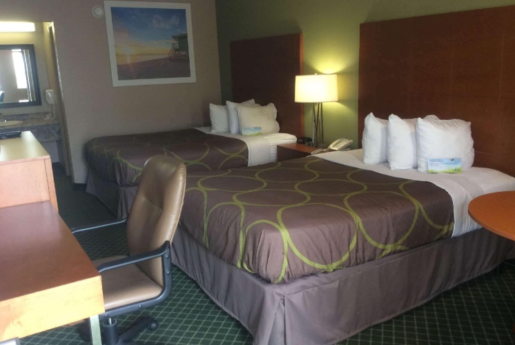 Standard Quadruple room