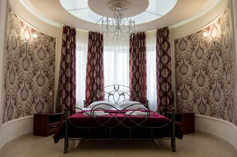 Suite with balcony