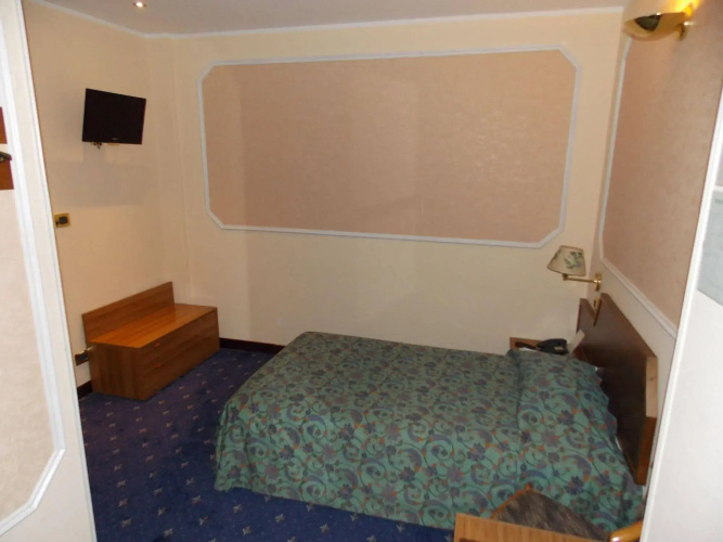 Hotel Elena