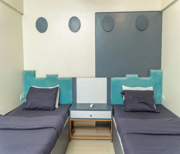 1 Bedroom Twin Apartment with mountain view