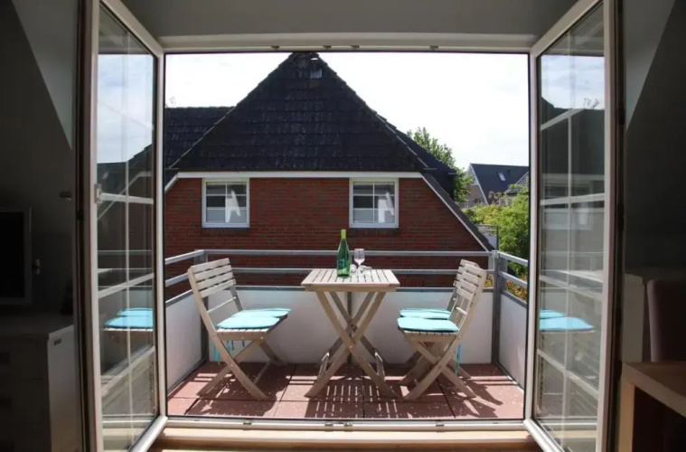SYLT-HOMES-FLUT-No-7-mit-Balkon