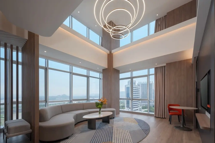 1 Bedroom Suite with river view