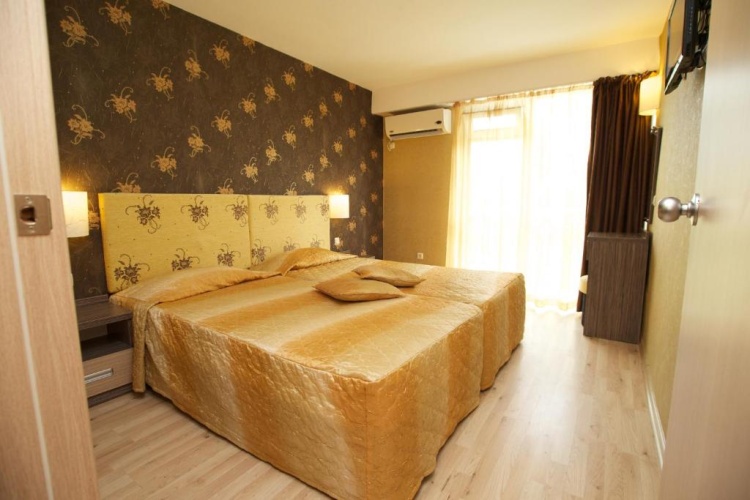 1 Bedroom Suite with balcony