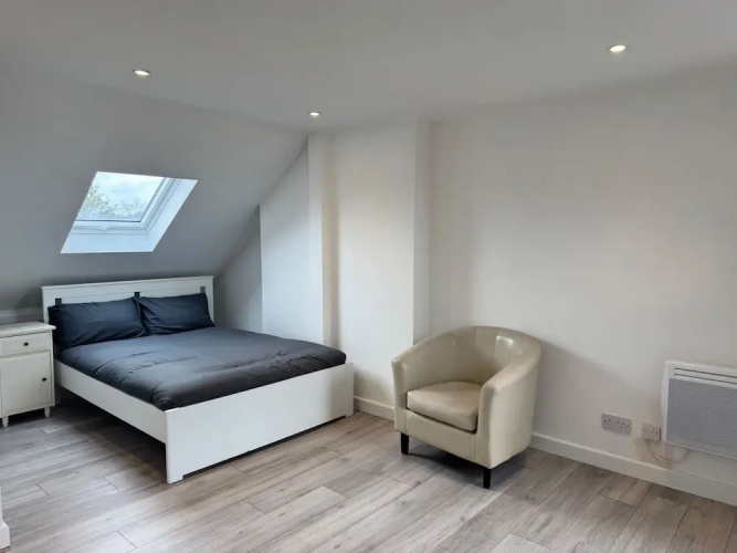 Two Top Floor Double Rooms