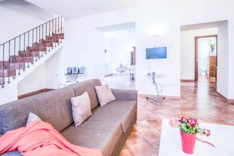 3 Bedrooms Apartment with balcony
