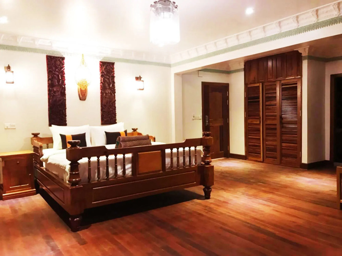 Hello Cambodia Boutique
