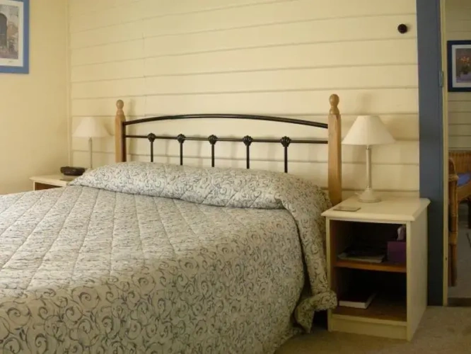 1 Bedroom Cottage with view