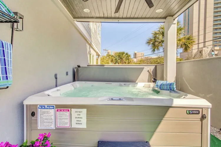 Walk to Ocean: Myrtle Beach House w/ Hot Tub!