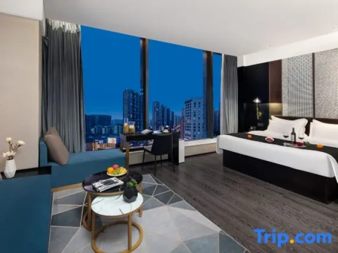Grand Double room with view