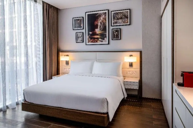 Accessible Double Junior Suite