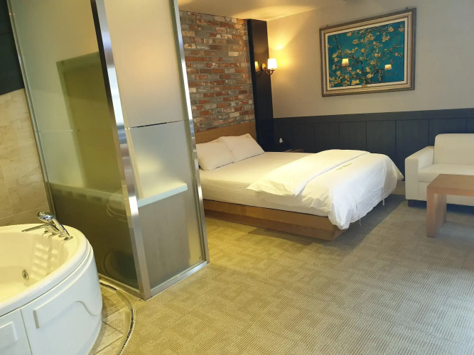 Khan Hotel