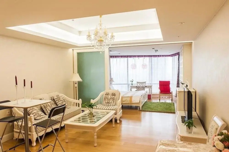 Nanjing ZD Laker Apartment