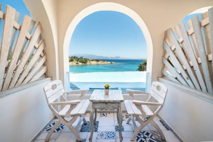 Comfort Double room with balcony and with sea view