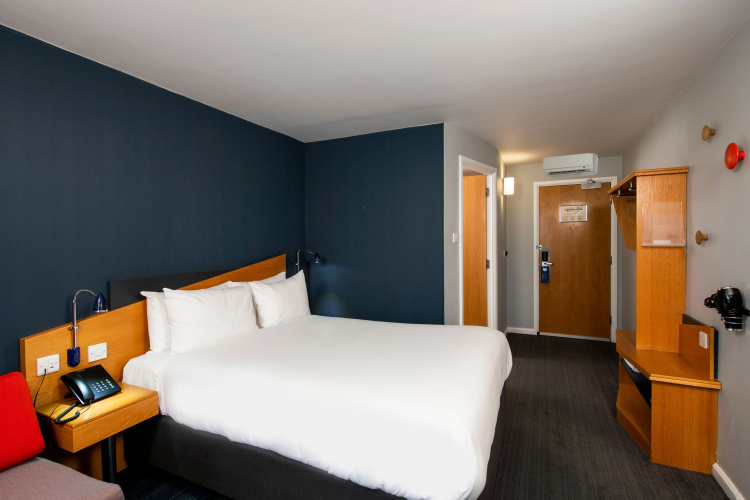 Holiday Inn Express Glasgow - City Centre Riverside photo 7