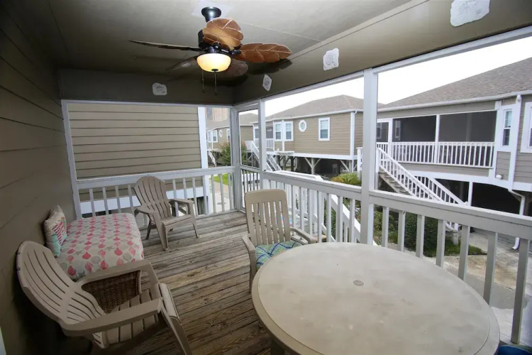 Arbor House #16