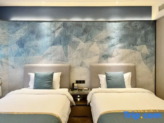 1 Bedroom Deluxe Suite