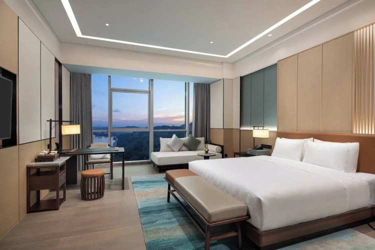 Standard Quadruple room with river view
