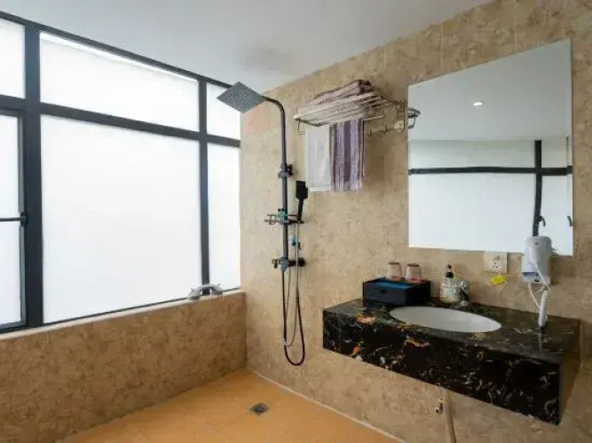 Wangji Business Hotel