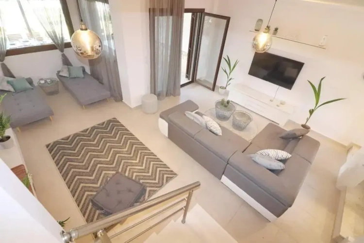 3 Bedrooms Villa