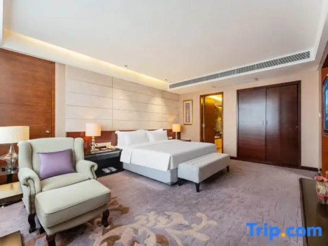 2 Bedrooms Suite