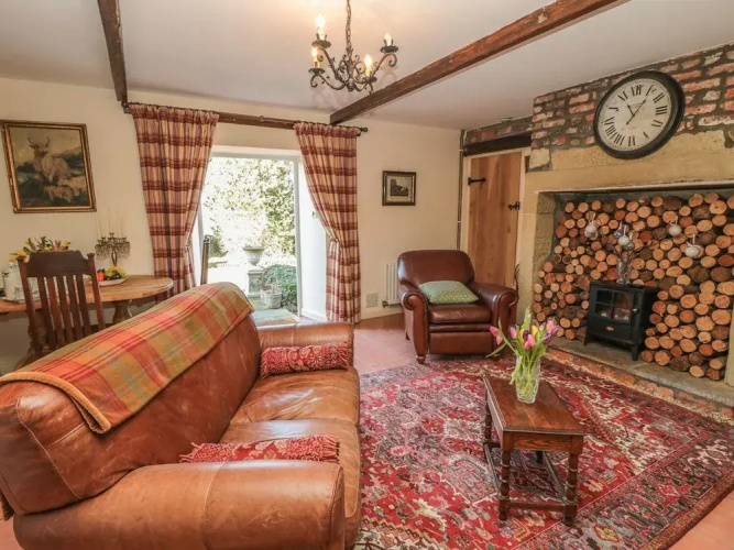 Holly Cottage
