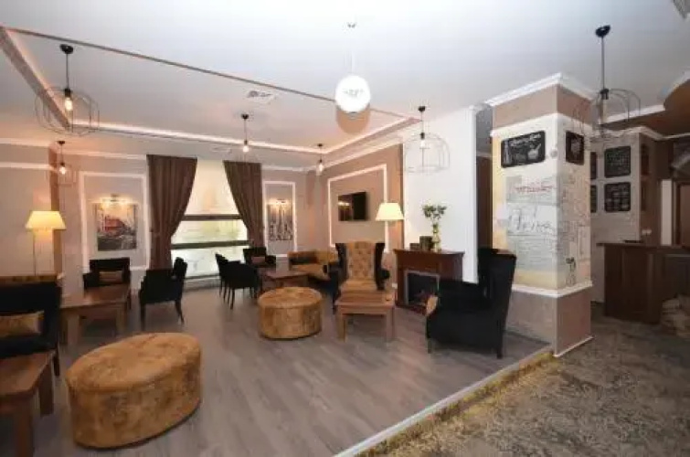 Yaky Center Hotel