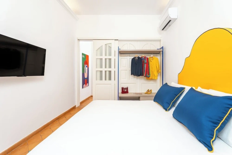 2 Bedrooms Deluxe Apartment