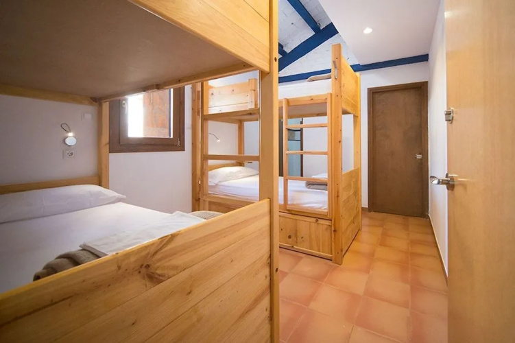 Crux Albergue