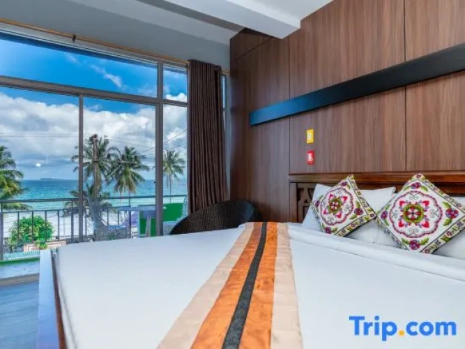 Standard Double room with balcony and with view