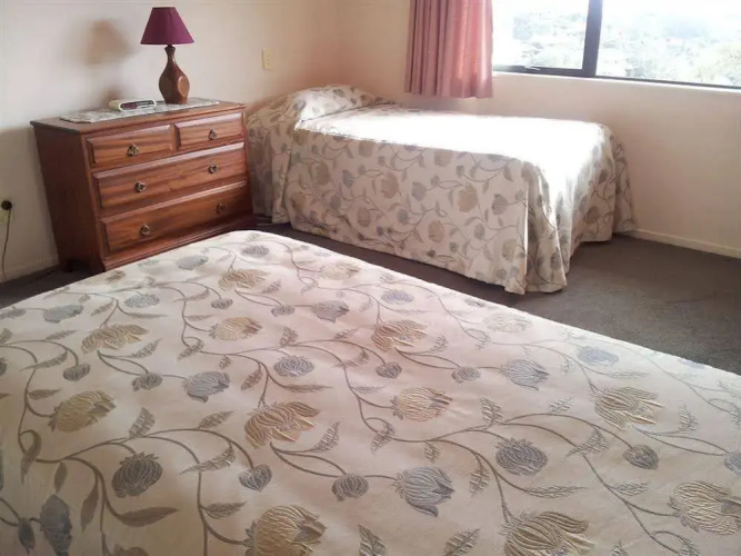 Crestwood Bed & Breakfast