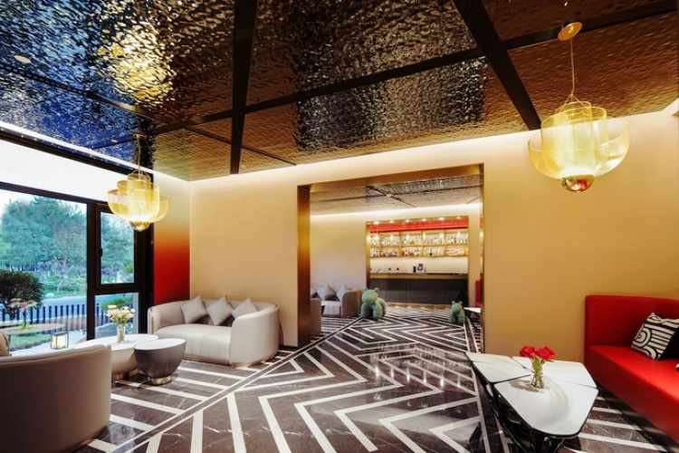Radisson RED Beijing Universal Resort