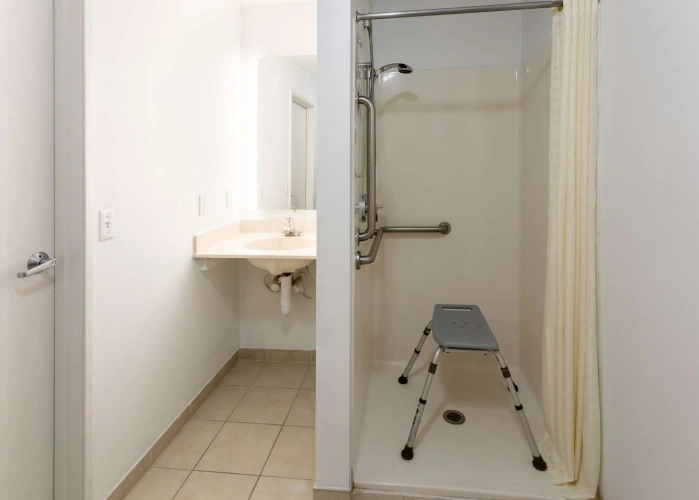 2 Bedrooms Suite