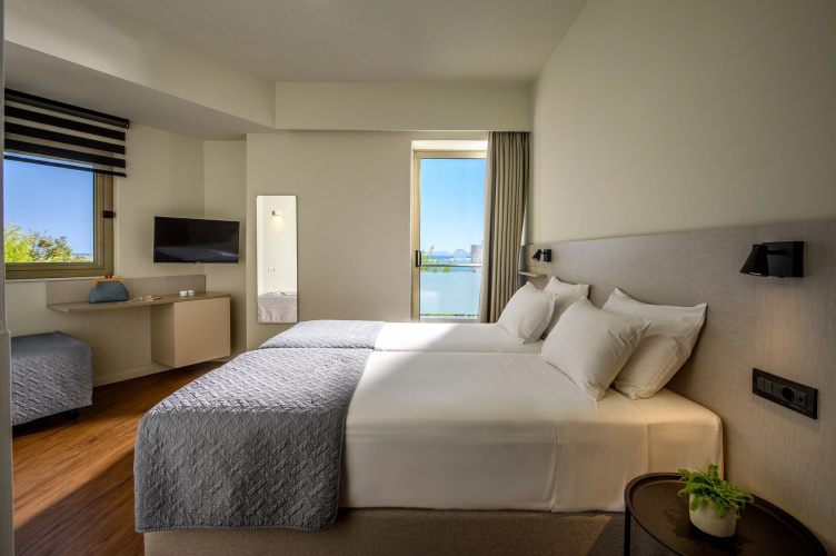 Marin Dream Hotel photo 7