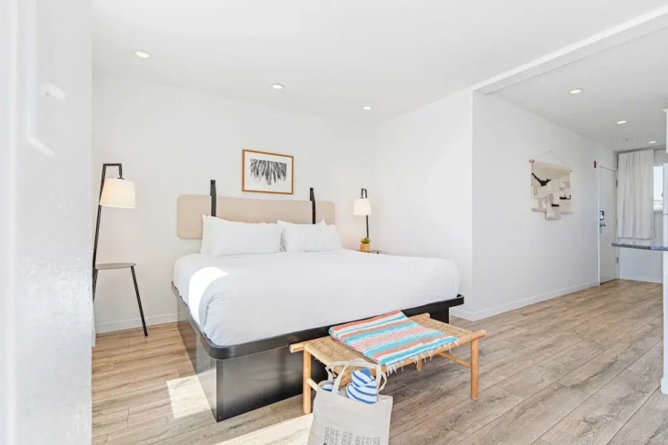 2 Coastal Studios at Cayucus Beach Access + Ocean Views