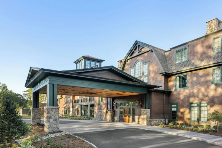 The Lake Estate On Winnisquam - Laconia, NH