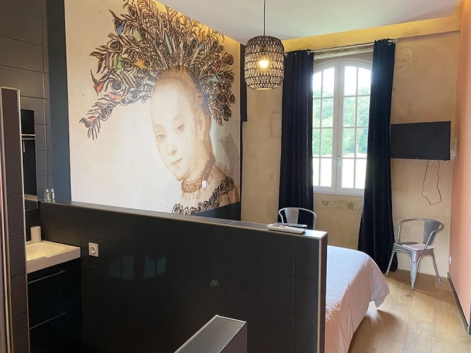 Economy room