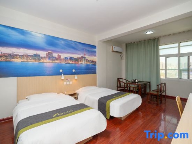 Premium Twin room