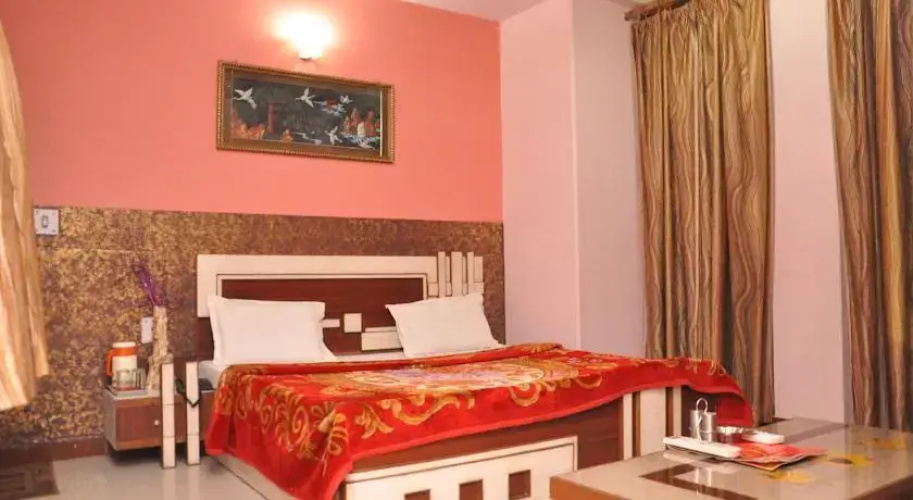 Hotel Red Inn