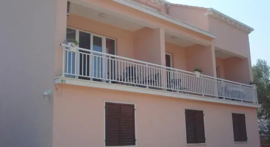 Apartments Nobilo