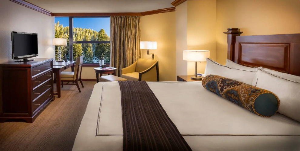 Everline Resort and Spa, Lake Tahoe