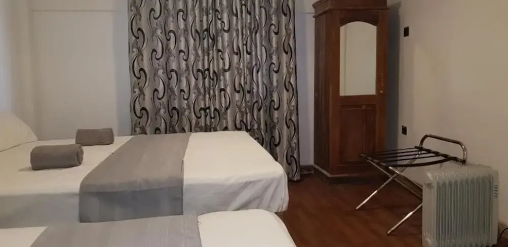 Hotel Coldworld