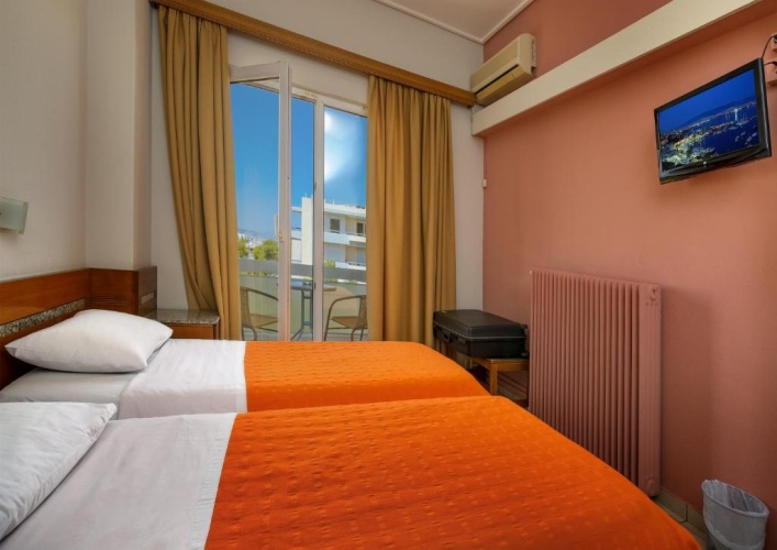 Standard Triple room with balcony and with view