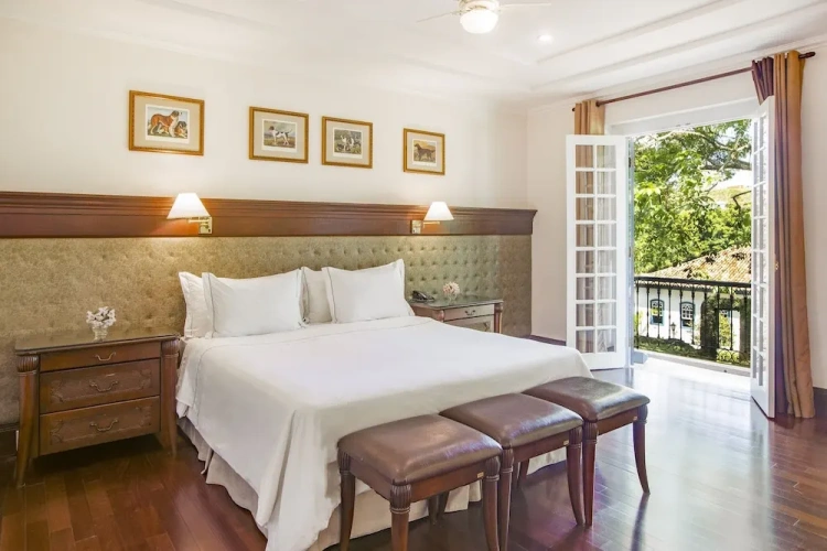 Luxury room