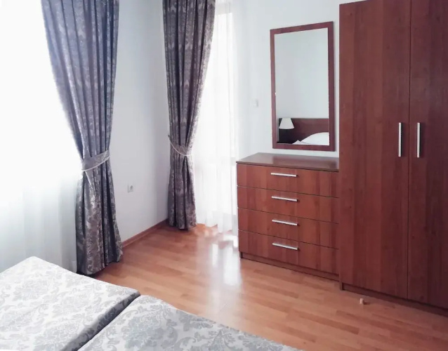Efir Aparthotel