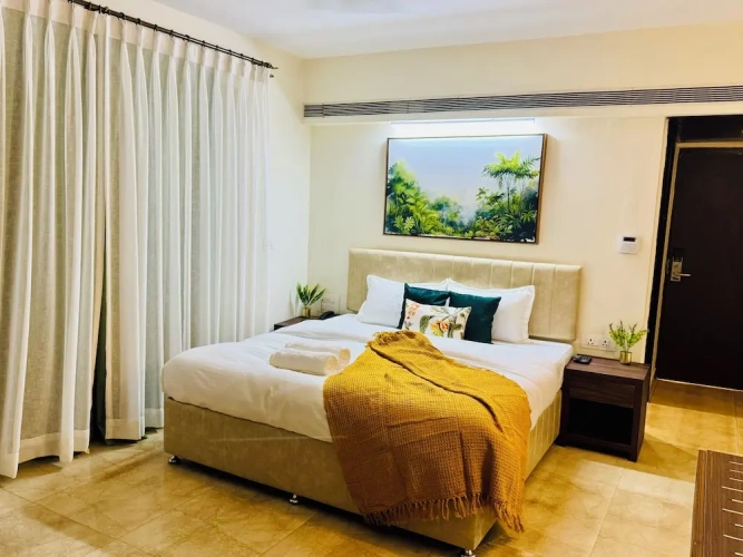 Premier room