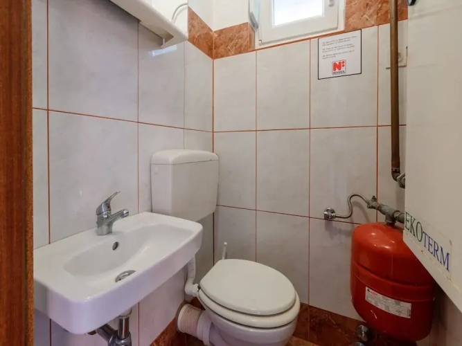 Apartment Dado
