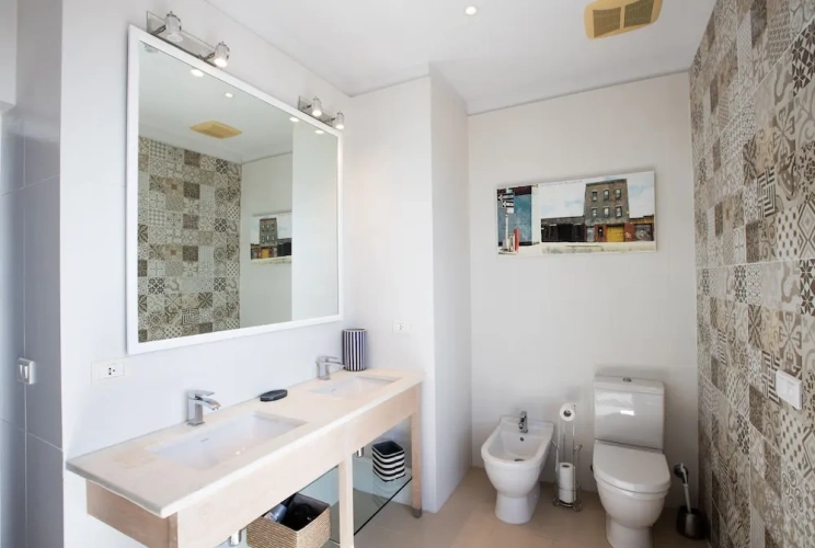 4 Bedrooms Standard Penthouse room with balcony
