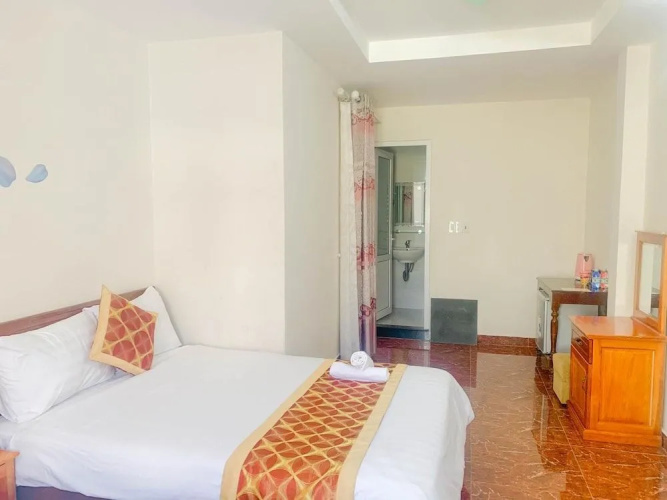 Hưng Phát Hotel