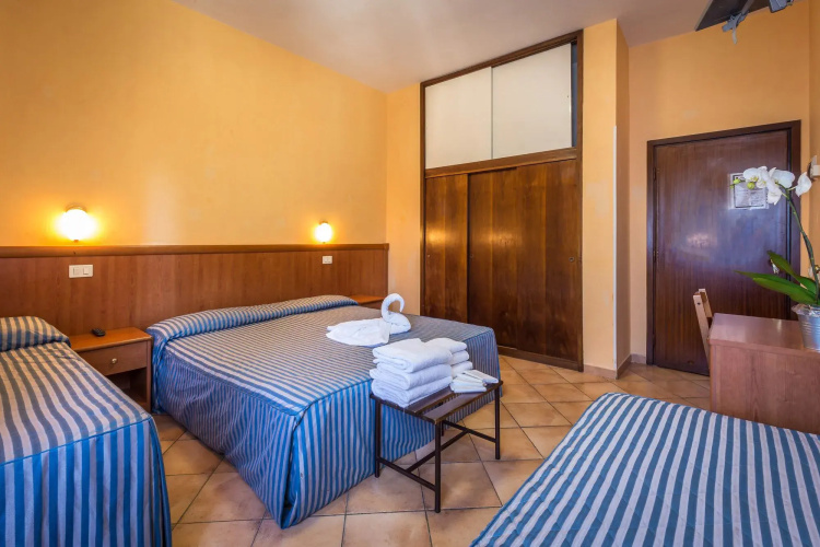 Hotel Real
